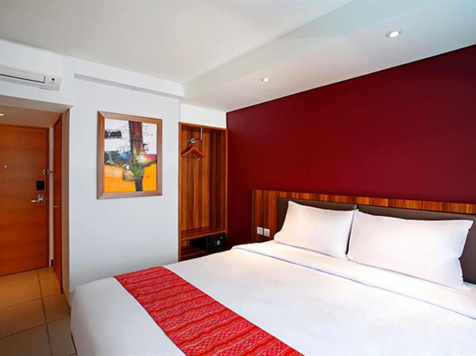 Swiss-belexpress Kuta Legian Hotel Kuta Lombok